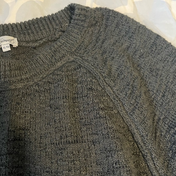 Tunic style sweater - Picture 2 of 4